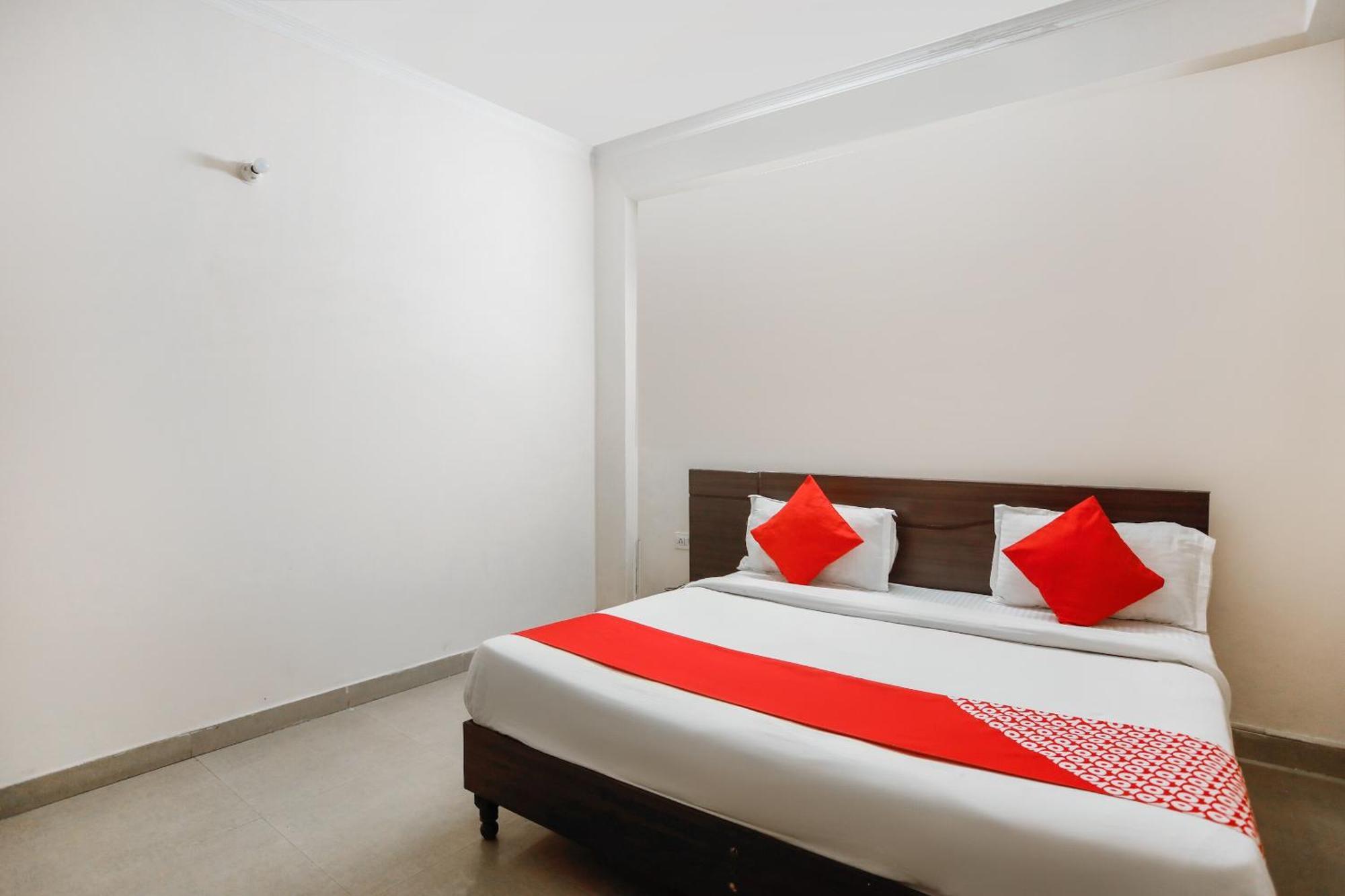 Hotel O Av Residency Near Botanic Garden Of Indian Republic Noida Eksteriør billede